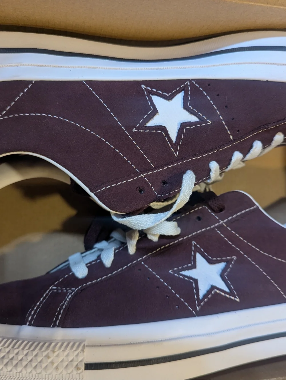Converse One Star Low Top Sneakers - Burgundy with White Star - Picture 5 of 5